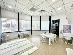 Forum The Shopping Mall (D9), Office #497624511